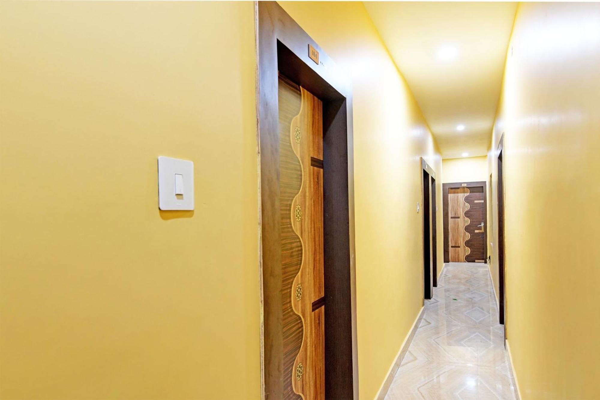 Collection O Shyamali Guest House Calcutta Exterior foto